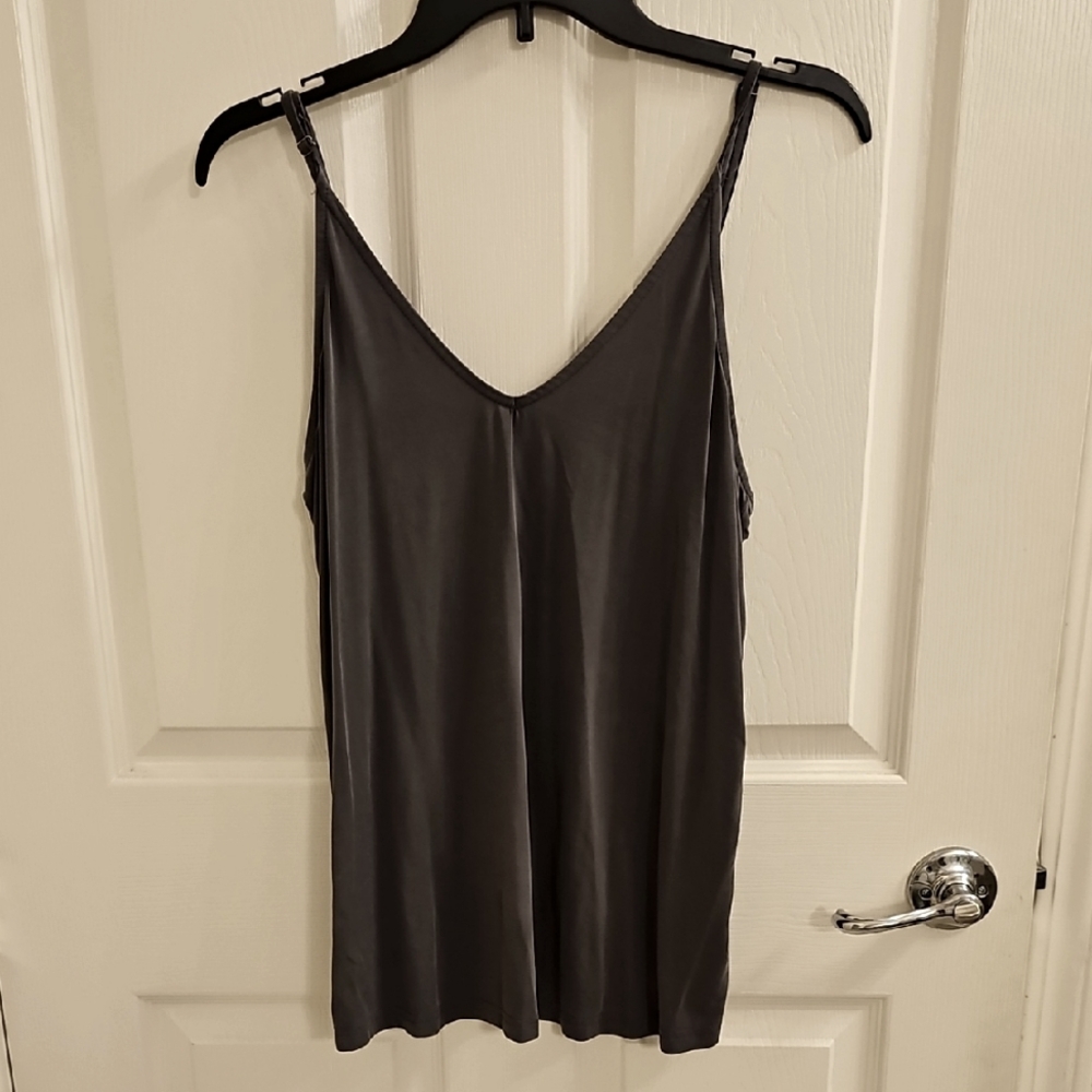 Adjustable Strap Womens Tank 🥰😍